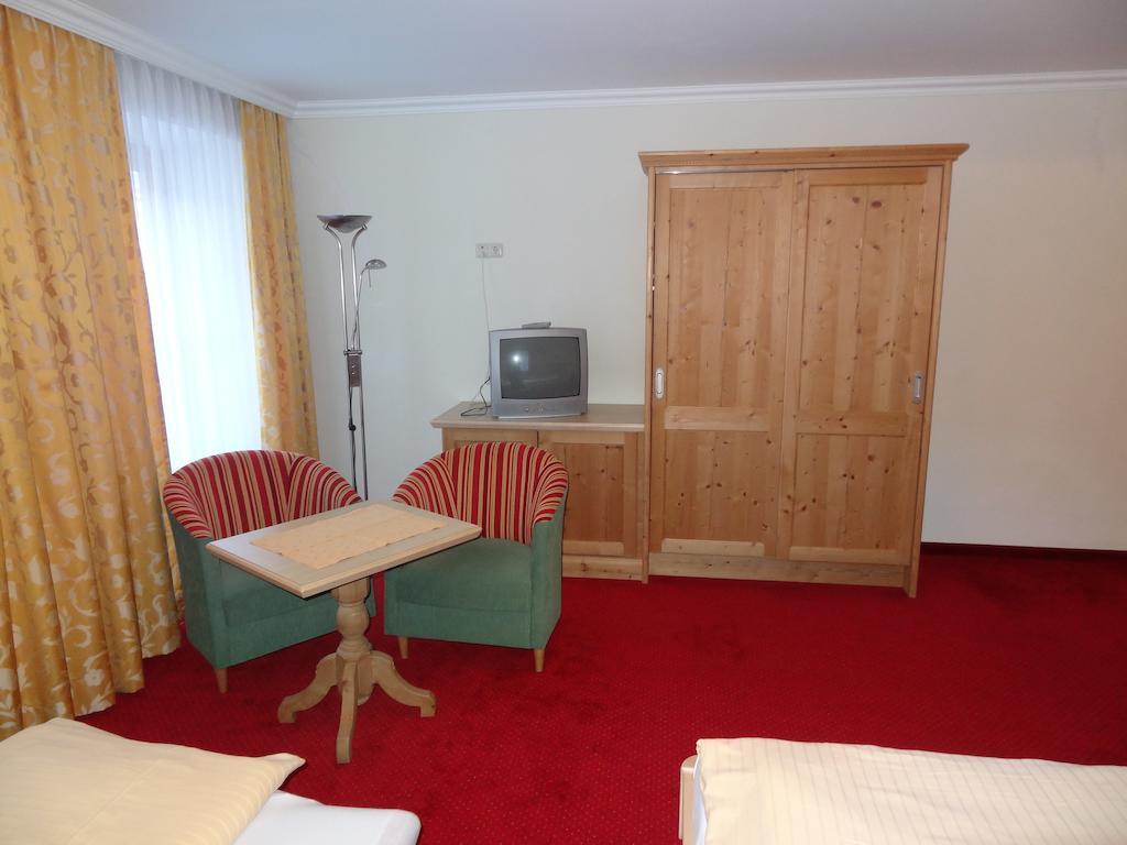 Unterwirt Hotel Saalbach-Hinterglemm Ruang foto